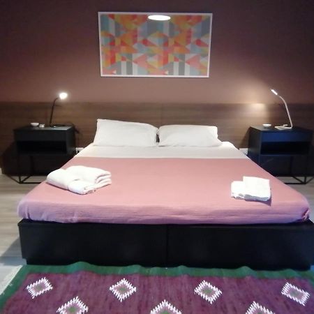 Inner City De Luxe Apartment Catania Exterior foto