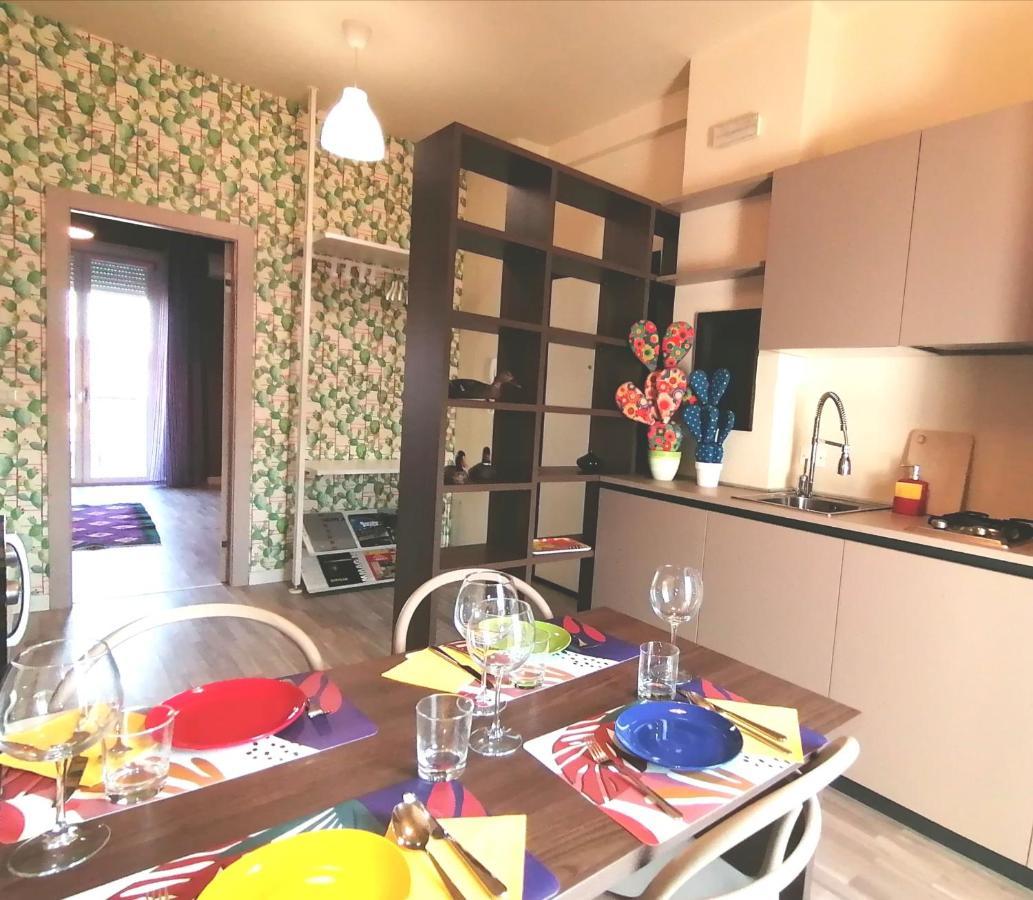 Inner City De Luxe Apartment Catania Exterior foto